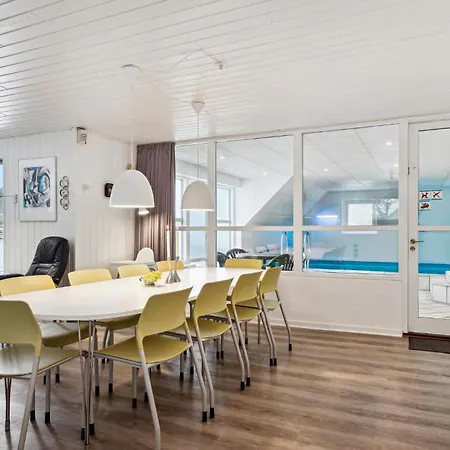 Holiday home Gorgeous In With Sauna *